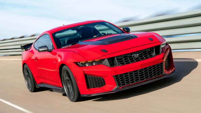 Αυτή είναι η νέα Ford Mustang Dark Horse SC